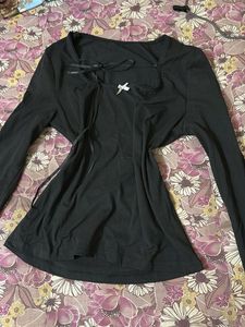 Chic Black Ribbed Long Sleeve Top