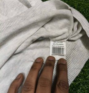 Imported Elegant Off White Knit Sweater