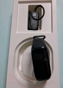 OnePlus Smart Fitness Tracker Band