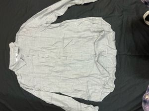 Uniqlo formal yet chic grey shirt