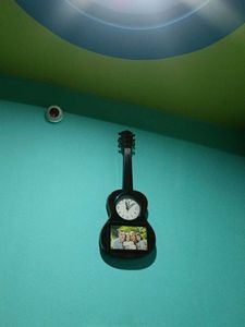 Unique Guitar Clock with Photo Frame