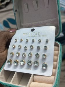 Roslynd Stud Earring Set