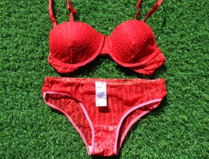 Bra &amp; Panty Set