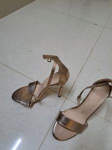 Gold Party wear Heels. 4 Inch Heel Height