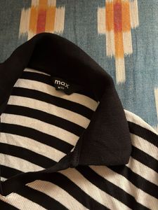 grunge stripped ribbed crop top