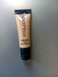 Samshbox Foundation+Free Myglamm Lipstick