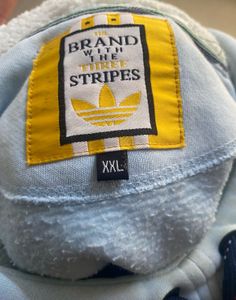 Mens Adidas Tracksuit(xxl)AVAILABLE LIMITED PE