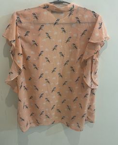 Bird Print Ruffle Sleeve Top