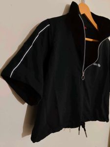 Black Crop Top with Zipper Detail