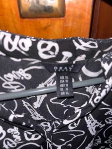 Black &amp; White Graphic Print shirt