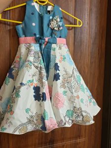 New Beautiful Floral Print Dress