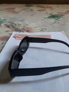 Retro 90s Narrow Rectangle Sunglasses