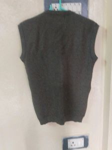 Men's Half Sweater L Size