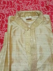 I Am Selling My Original Manyavar Kurta..