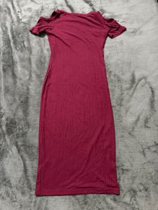 Ribbed Cold Shoulder Dress