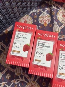 DOT &amp; KEY Strawberry Dew Tinted Sunscreen