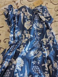 Decked Up floral print dress on sale + freebie