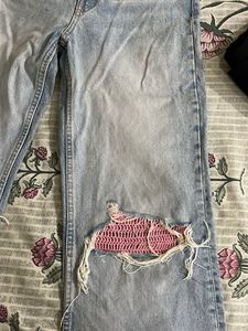 Zara Light Wash Distressed Jeans