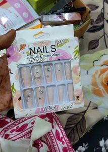 Press-On Nails with Rhinestone Accents