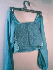 trendy full sleeve crop top