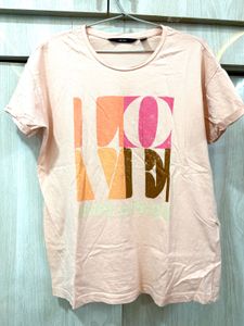 Vero Moda - Pink 'LOVE' Graphic T-Shirt
