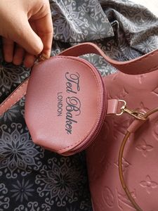 Stylish new pink Handbag