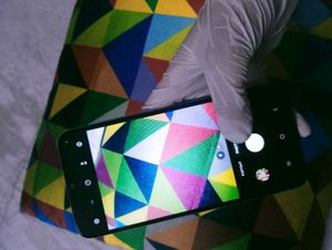 Samsung F04