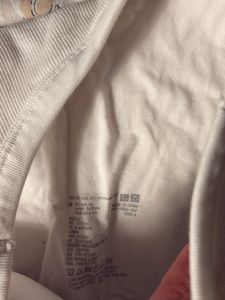 uniqlo paddedWhite Tank Top