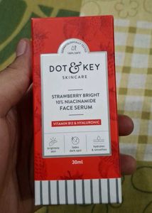 Dot & Key Strawberry 10% Niacinamide Serum
