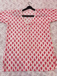 Red & White Printed Kurta