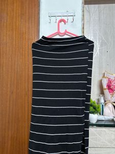 Striped Black & White pencil Skirt