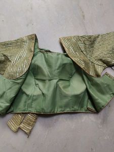 Ilaychi Green Lahnga