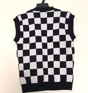 Checkered V-Neck Sleeveless Sweater Vest