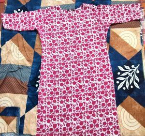 Pink &amp; White Floral Print Kurta
