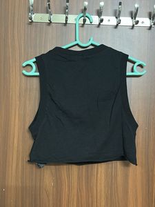 H&amp;M basic cropped tank