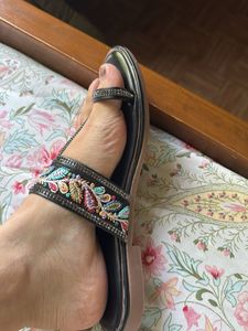 Embellished Flat Sandals