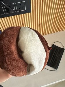 bow chan tissue holder
