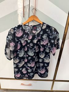 Floral Print Short Sleeve Top