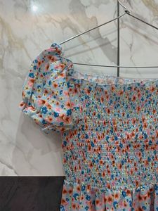 Cute Floral Print Smocked Dress