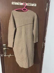 Cozy Knit Midi Dress with Pockets