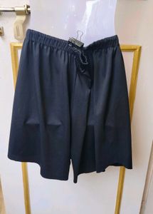 Black Elastic Waist Shorts