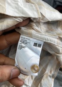 women’s Uniqlo classic Plaid Button-Up Shirt