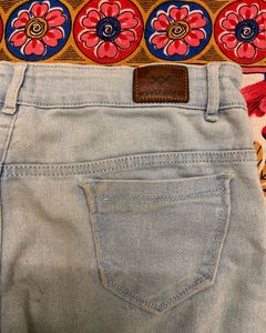 Light Wash Denim Jeans