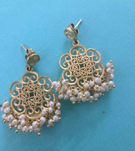 Freshwater pearl chandbalis with 22kt gold coating
