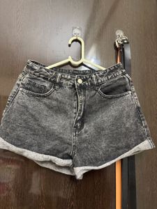 denim sorts