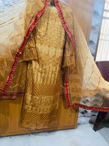 Designer Embroidered beautiful pakistani suit set