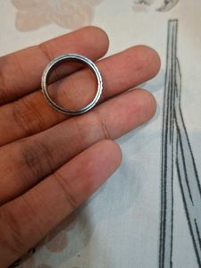 Stylish Mens/Womens Band Ring