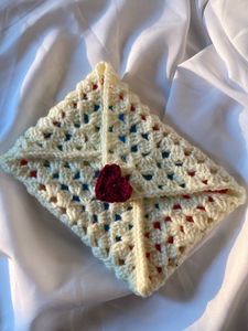 Crochet Heart Book Sleeve
