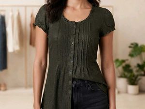 Sparkly Green Short Sleeve Top