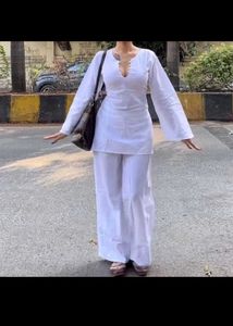 Elegant White swan Kurta Set
